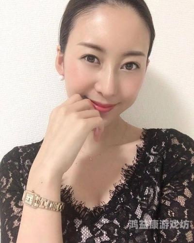 欧美人妻制服丝袜另类，时尚新风尚欧美人妻制服丝袜另类人妖