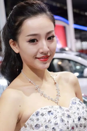 亚洲盛产AV人无码蜜臀，探索性综合资讯