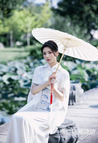 熟女尿尿熟女私密话题，探索都市女性的独特魅力