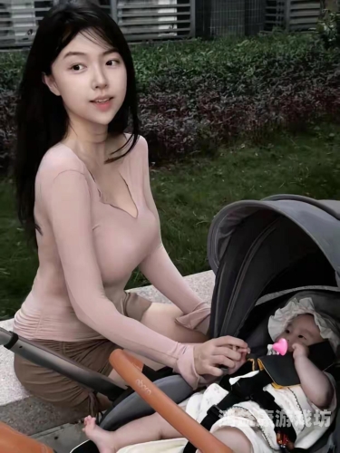 极品S级身材刚下班AV王极品S级身材下班AV王，揭秘都市艳遇