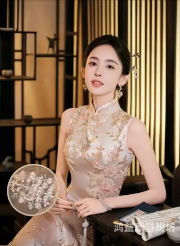 井欧美俄罗斯风情美女出街，高挑白人韵味令人倾倒
