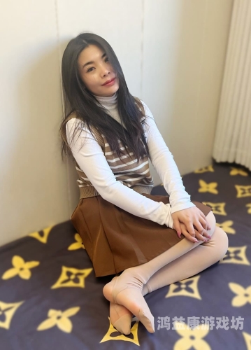 国产丝袜熟女乱人伦，网络热议背后的社会现象