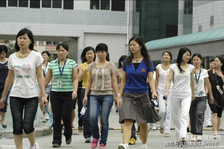 亚洲精品少妇寂寞少妇午夜aaa亚洲精品少妇午夜艳遇，揭秘一位寂寞少妇的故事