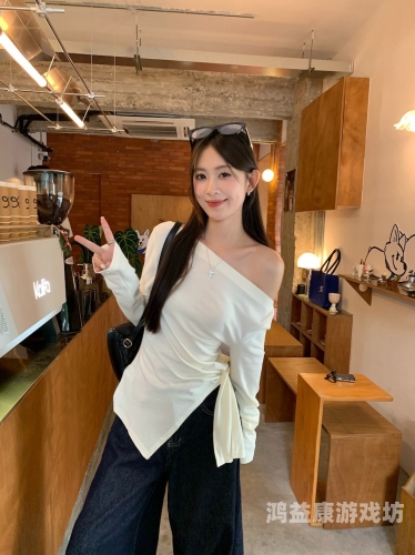美女久久久久美女久久久久，揭秘网络流行文化中的美与久